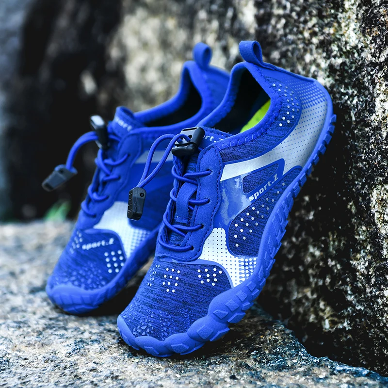 HKDQ Kids Five Finger Shoes Aqua Shoes Breathable Barefoot Shoes Child Lightweight Beach Outdoor Swimming Sneakers for Girl Boy
